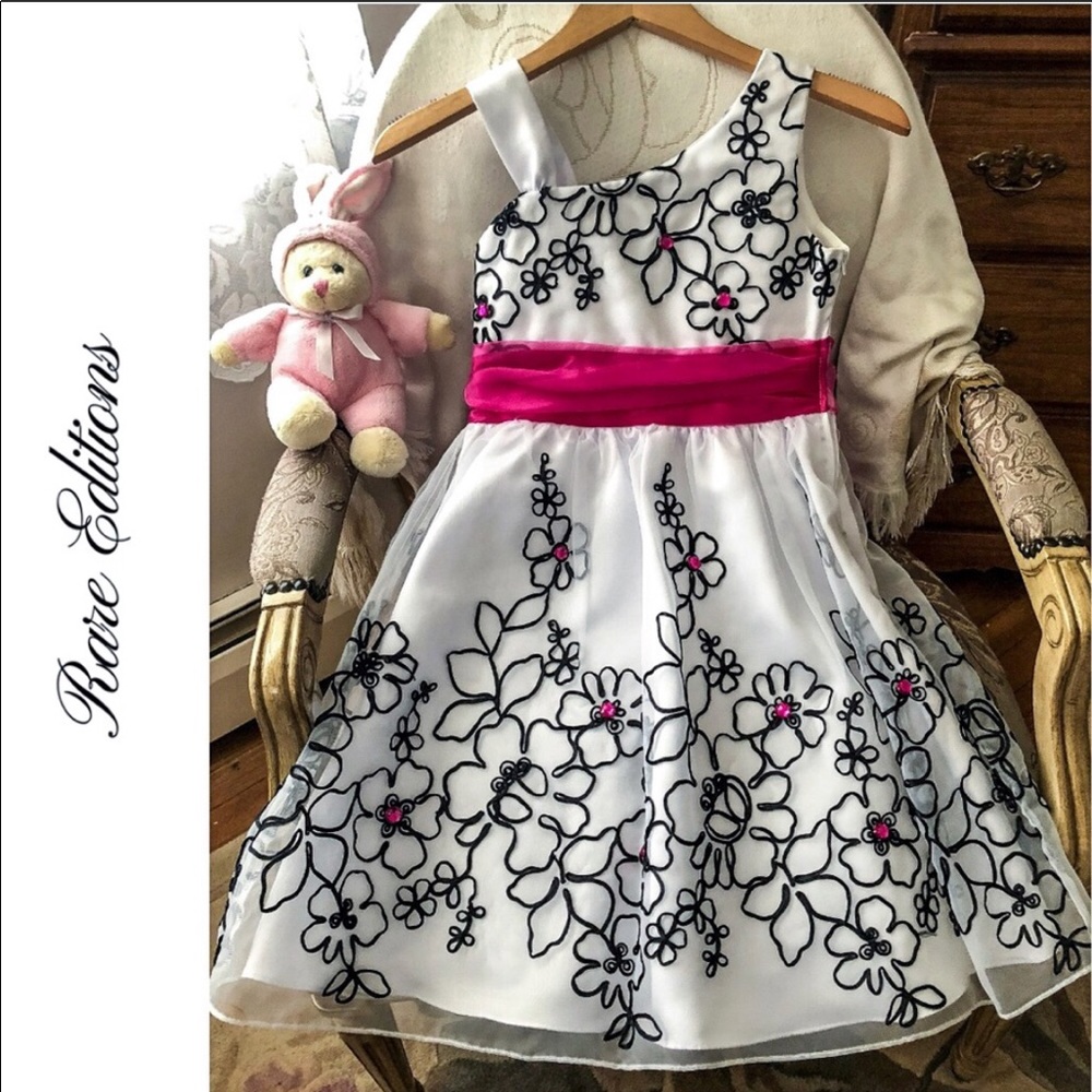 HP. RARE EDITIONS ONE SHOULDER SOUTACHE DRESS